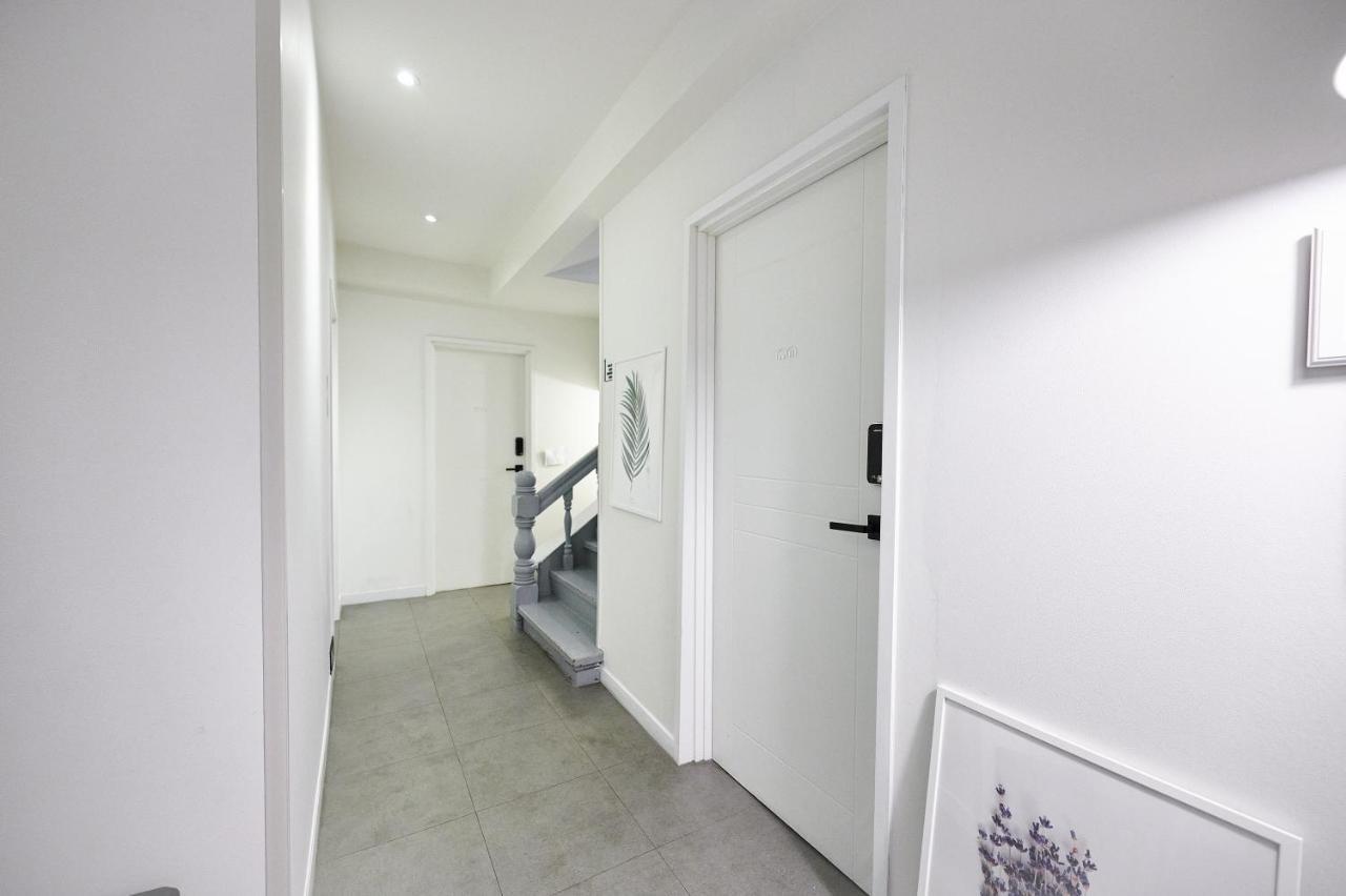 Queen House Hongdae Seoul Exterior photo